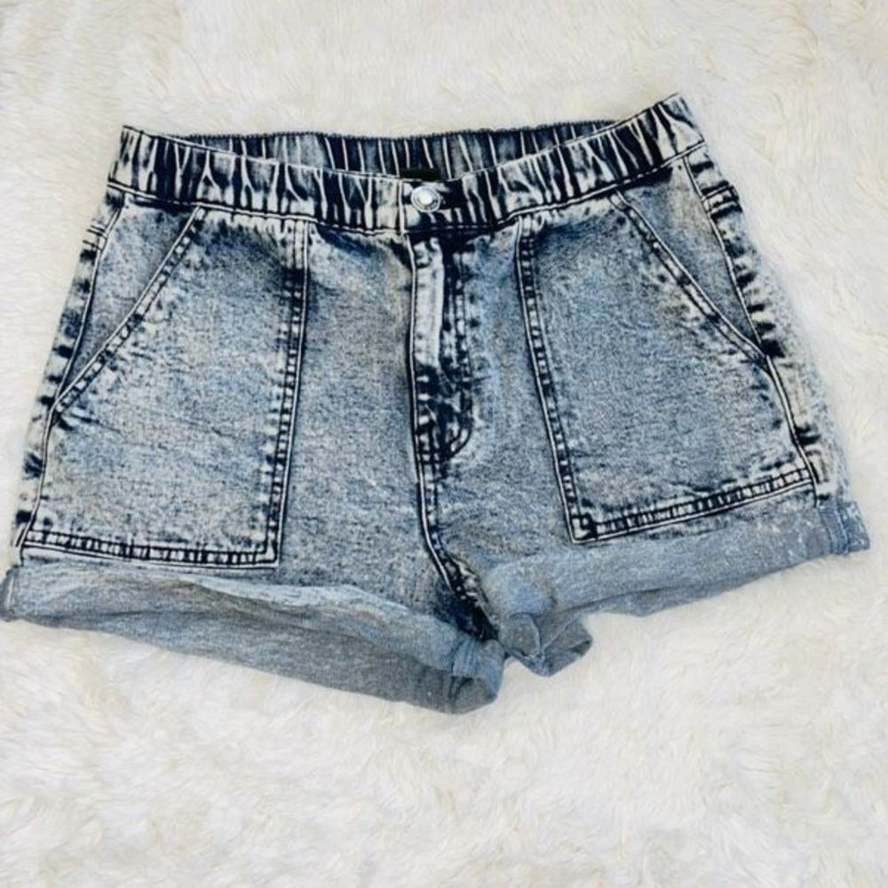 Acid Wash High Rise Shorts